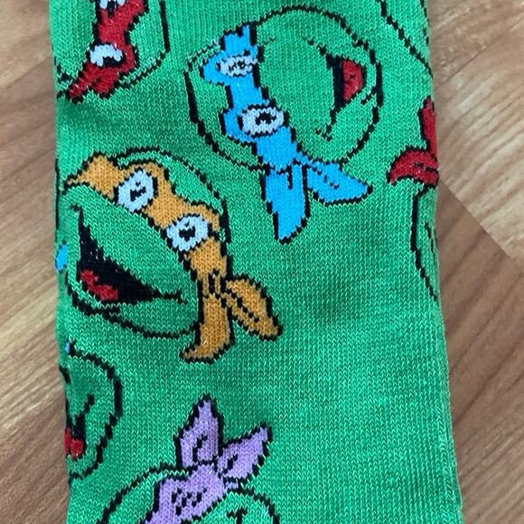 Nickelodeon Teenage Mutant Ninja Turtles Crew Socks - Picture 2 of 2
